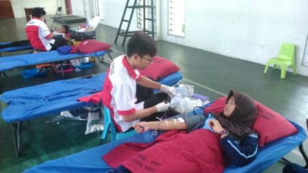 kegiatan-donor-darah-yaphar-5